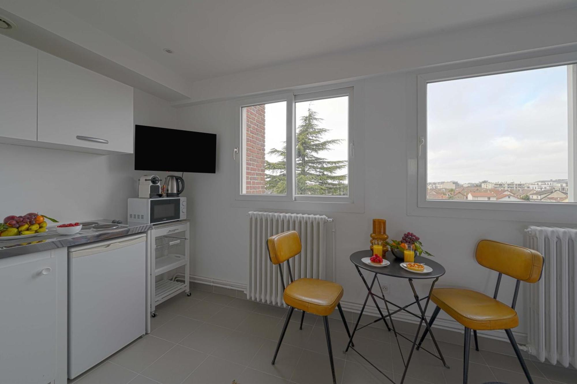 Modern Bright Apartment In Appart'Hotel Saint-Maur-des-Fossés Zewnętrze zdjęcie
