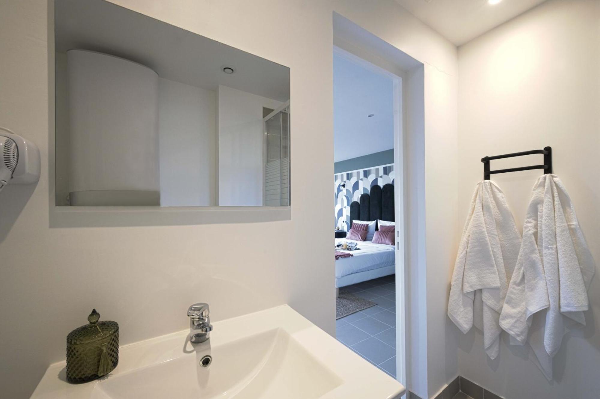 Modern Bright Apartment In Appart'Hotel Saint-Maur-des-Fossés Zewnętrze zdjęcie