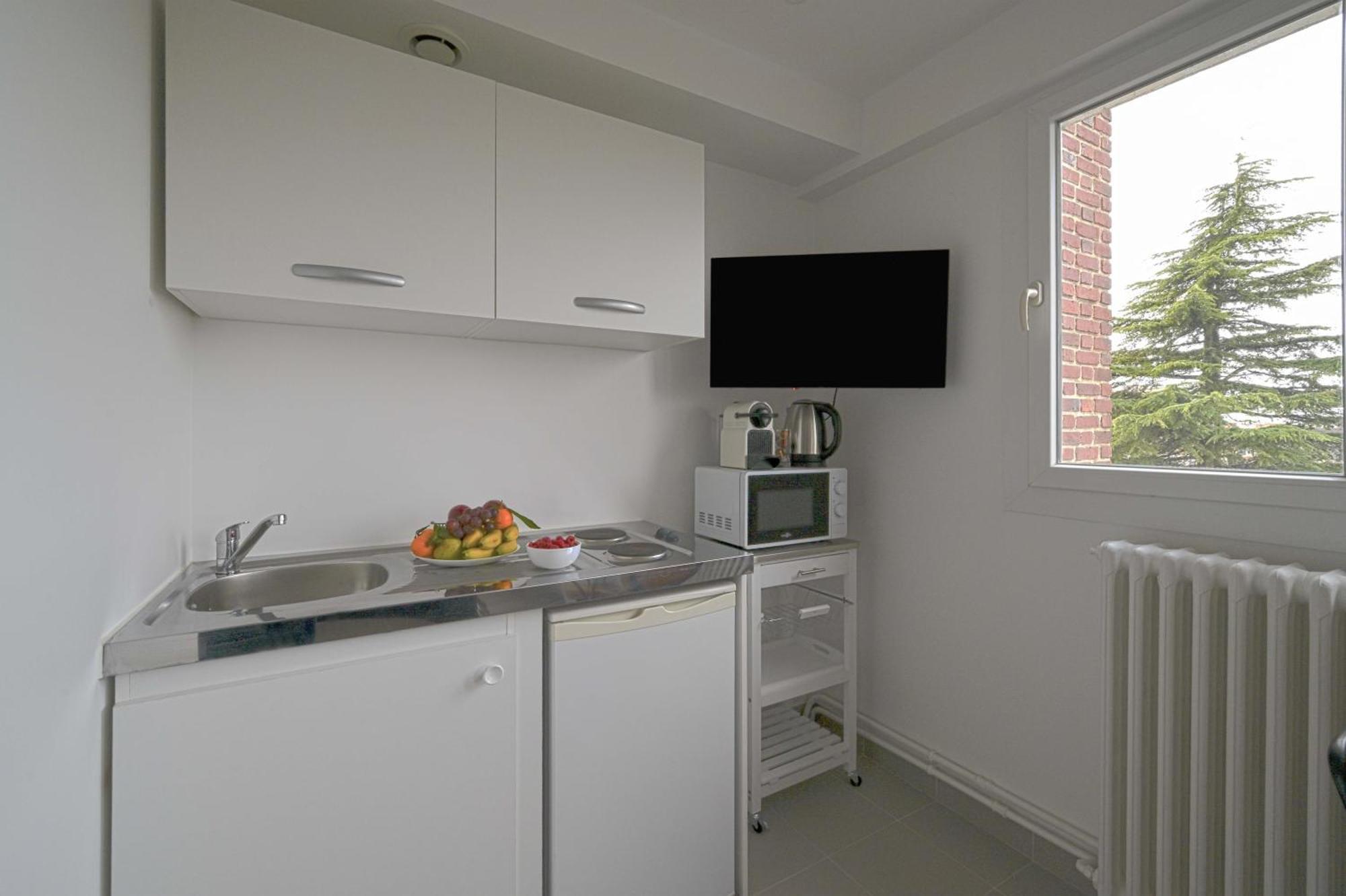Modern Bright Apartment In Appart'Hotel Saint-Maur-des-Fossés Zewnętrze zdjęcie